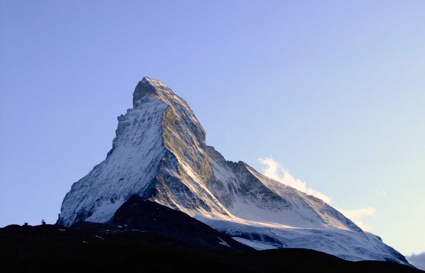 Community members gathered in a town hall